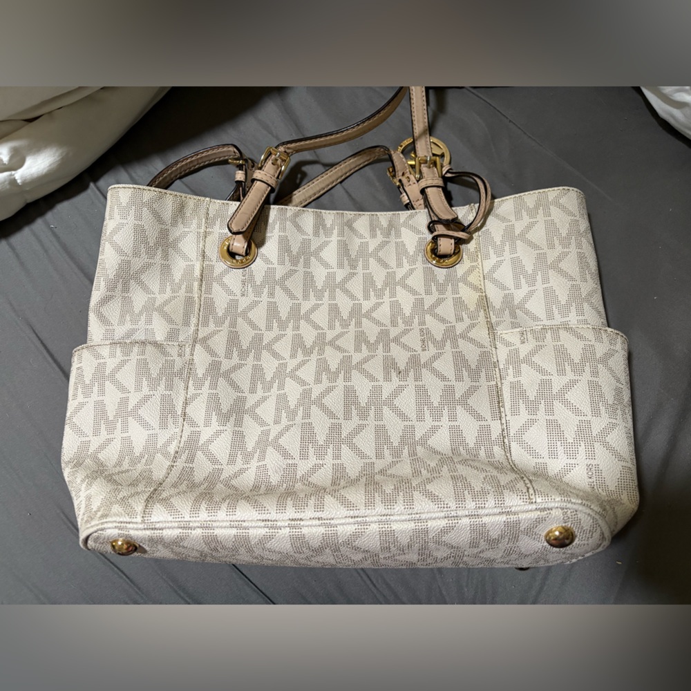 Michael Kors  Monogram Tote Bag and wallet